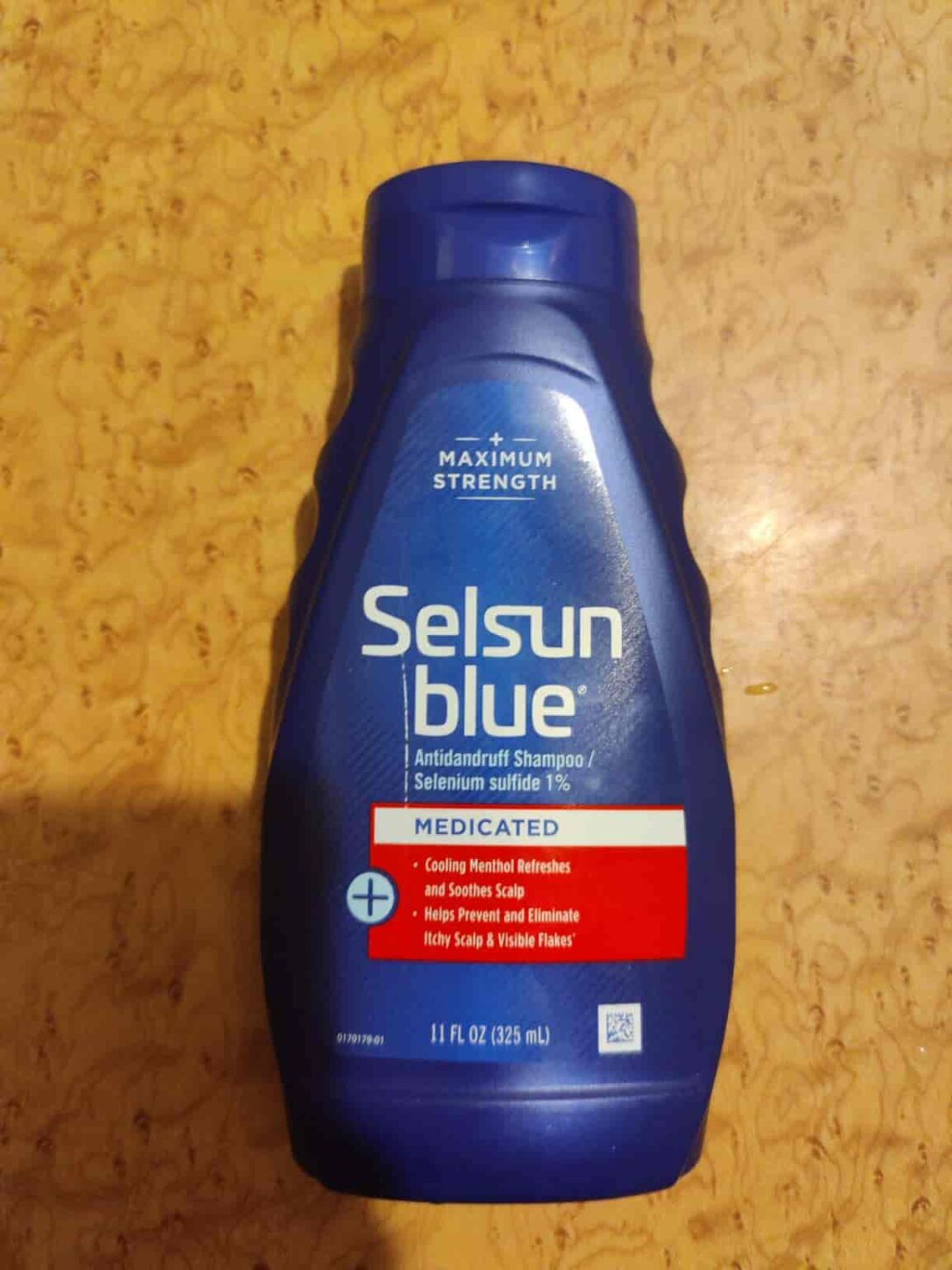 Head and Shoulders Vs Selsun Blue Restore Skin and Hair with Product