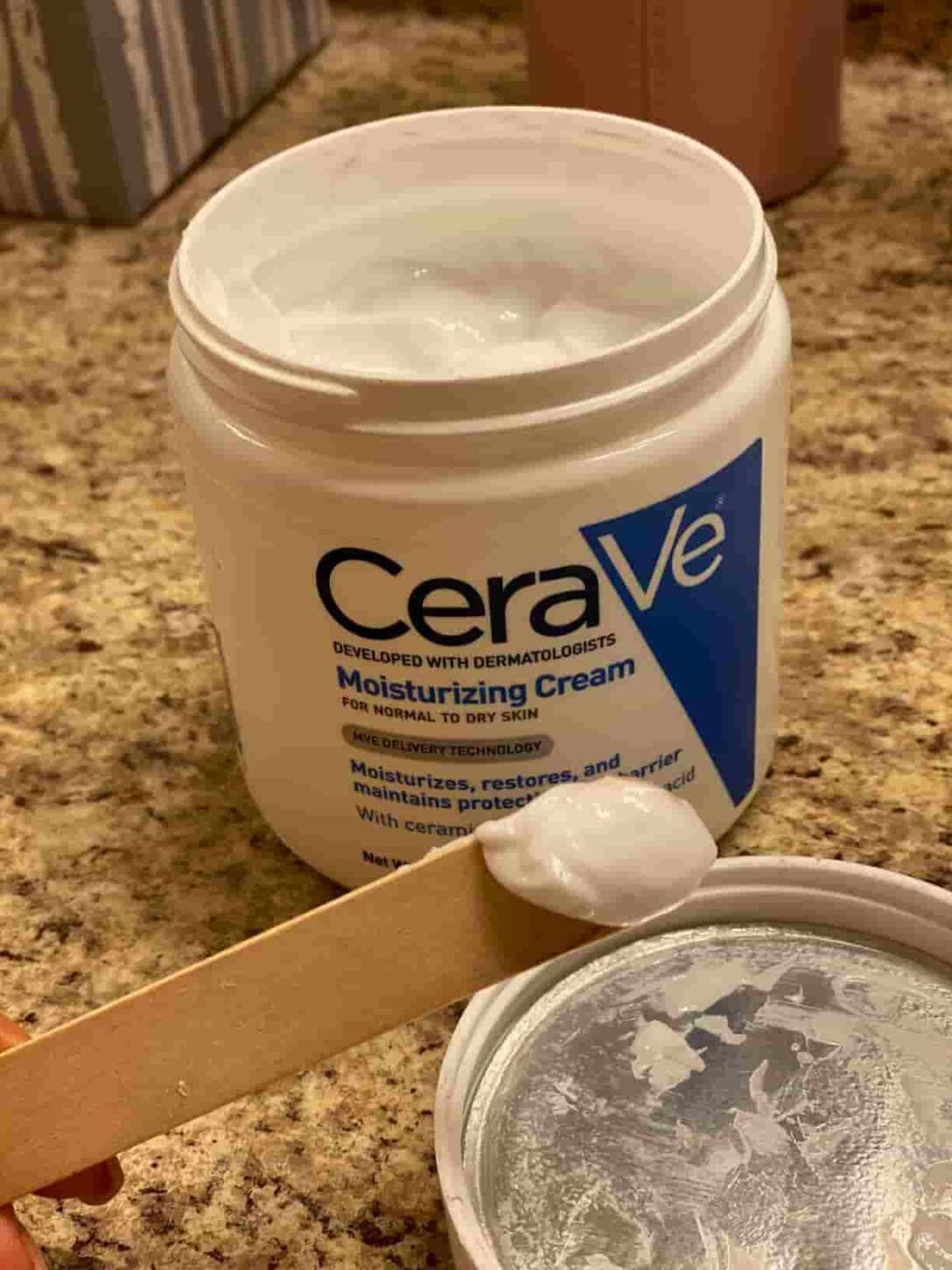 Cerave Healing Ointment Vs Moisturizing Cream Restore Skin and Hair